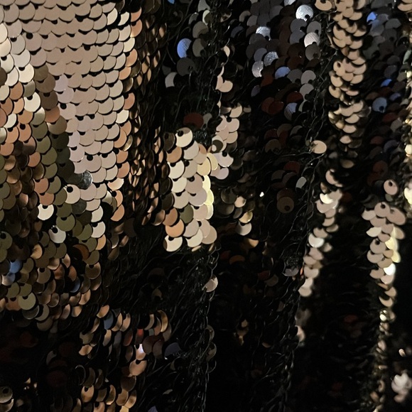 Torrid Black/Rose Gold Two-Tone Sequin Drape Jacket Size 3/4 - Picture 11 of 14